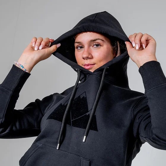 VENTURE BLACK ECO MOUNTAIN HOODIE - Peachybean